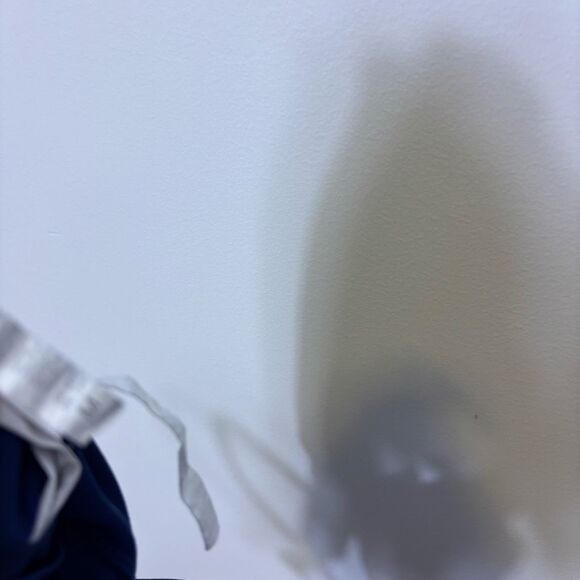 Fabletics Blue Twist Front Criss Cross Back Sports Bra Size Medium - Picture 5 of 6